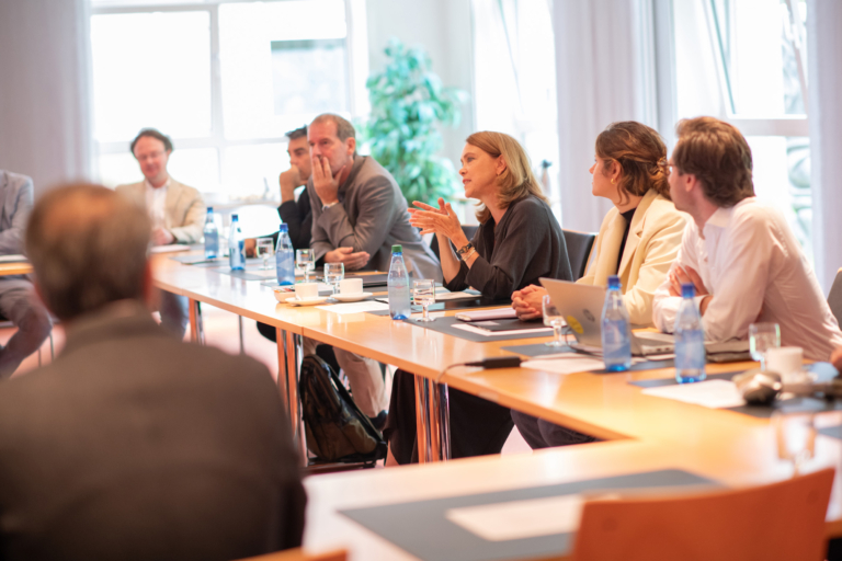Science Minister Petra Olschowski visits Ulm